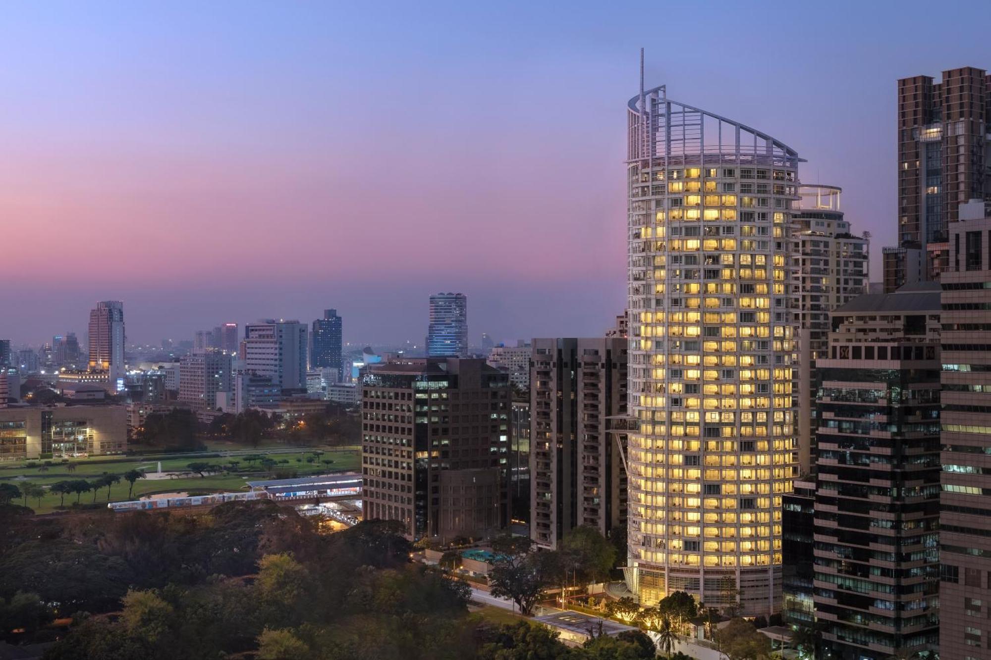 Dusit Suites Hotel Ratchadamri, Bangkok Buitenkant foto Residential buildings in Gurgaon