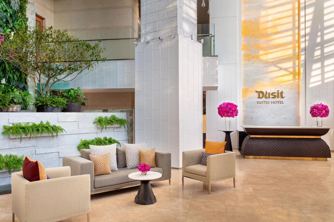 Dusit Suites Hotel Ratchadamri, Bangkok Buitenkant foto Dusit Thani Hotel, Manila